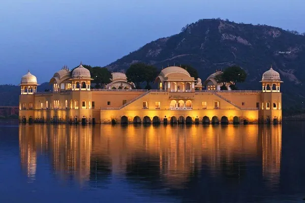 Jal Mahal Located on the Middle of Man Sagar Lake 
