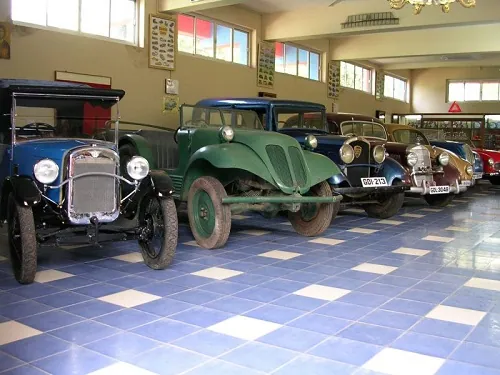 Vintage Car Museum is the famous place to visit in Udaipur