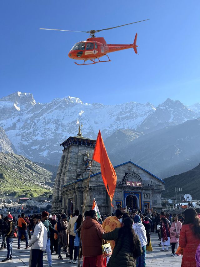 Helicopter Journey to Chardham Yatra