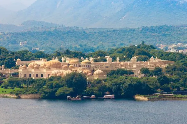  Oberoi Udaivilas