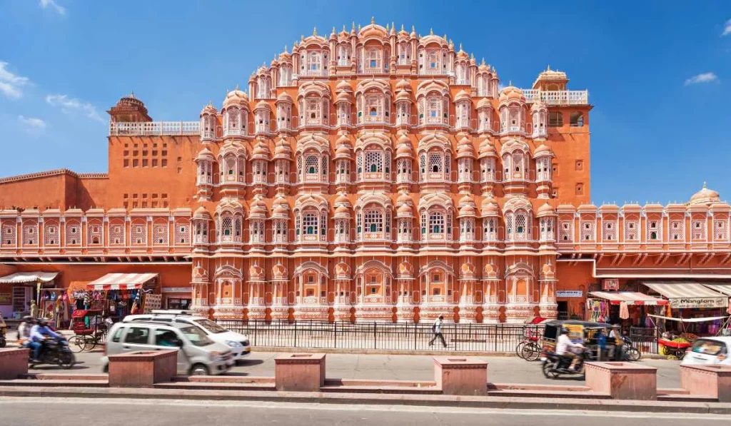 Summer season view of Hawa Mahal